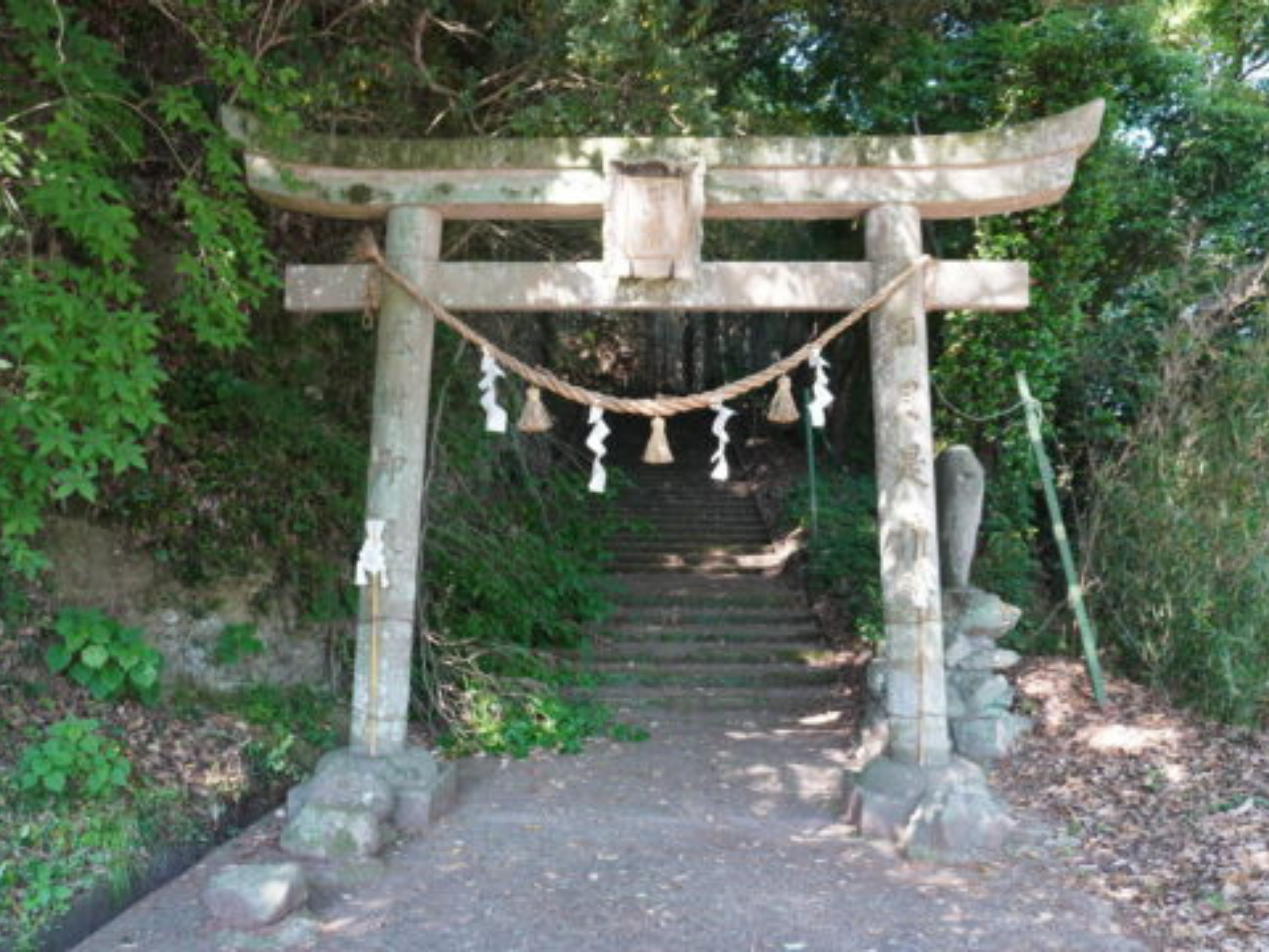 三女神社